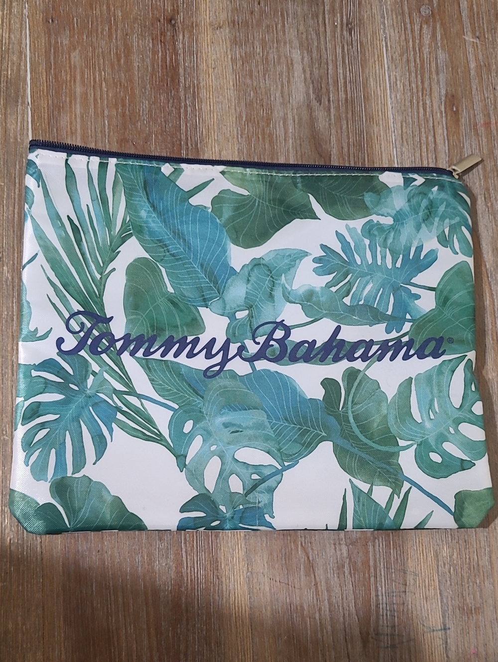 Tommy Bahama Leaf-Print Bathing Suit Pouch
